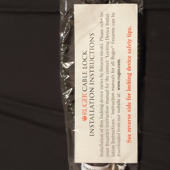 Ruger, cable lock with 2 keys - Picture 2 of 5